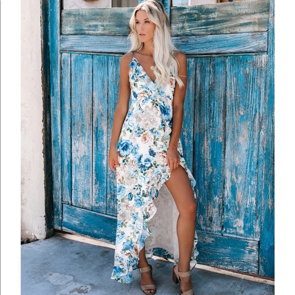 VICI Tranquility Floral Ruffle Maxi Dress - Large - Picture 5 of 8